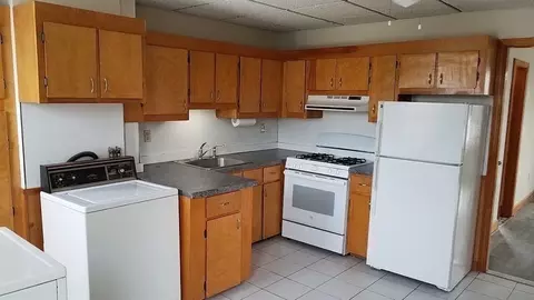 38-40 Pleasant St, Reading, MA 01867 photo 11