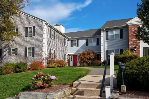 6 Hilltop Dr #6, Sandwich, MA 02563