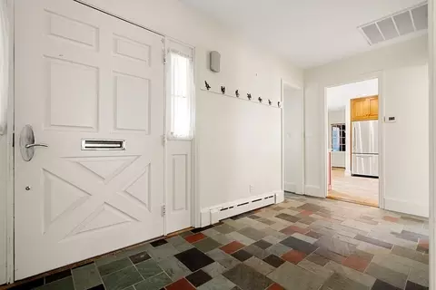 22 Arrowhead, Marblehead, MA 01945 photo 2
