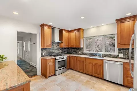 22 Arrowhead, Marblehead, MA 01945 photo 9