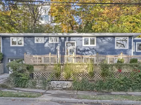 103 Wallis Rd, Brookline, MA 02467