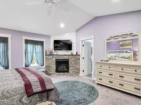 61 Lancaster Rd, Berlin, MA 01503 photo 22