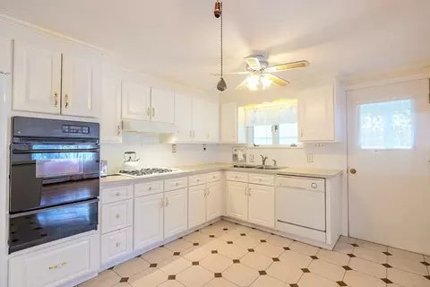 12 Albion St, Everett, MA 02149 photo 12