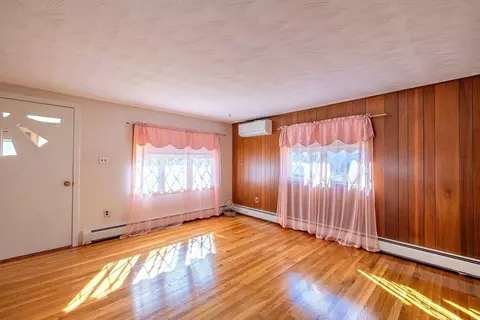 12 Albion St, Everett, MA 02149 photo 6