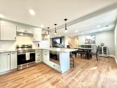 31 N Belgian Rd, Danvers, MA 01923 photo 2