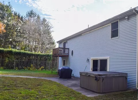 31 N Belgian Rd, Danvers, MA 01923 photo 24