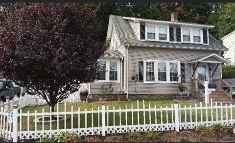 11 Doris St, Worcester, MA 01606 photo 4