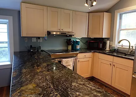 125 Baldwinville Rd, Phillipston, MA 01331