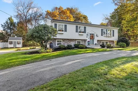 54 Marys Ln, Scituate, MA 02066