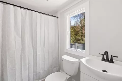 14 Regency Dr, Bourne, MA 02561 photo 18