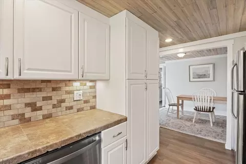 14 Regency Dr, Bourne, MA 02561 photo 13