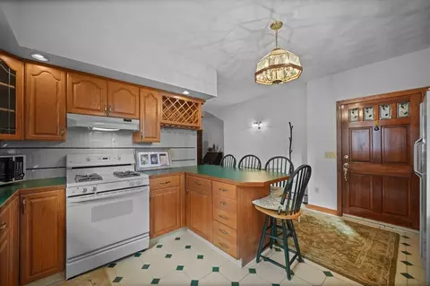 600 Broadway, Fall River, MA 02724 photo 17