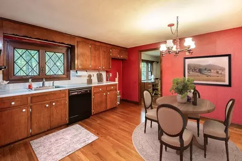 5 Mill Brook Ave, Walpole, MA 02081 photo 4
