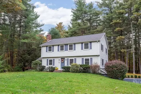 5 Mill Brook Ave, Walpole, MA 02081 photo 2