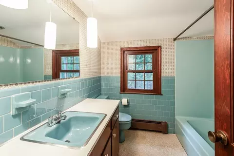 5 Mill Brook Ave, Walpole, MA 02081 photo 8