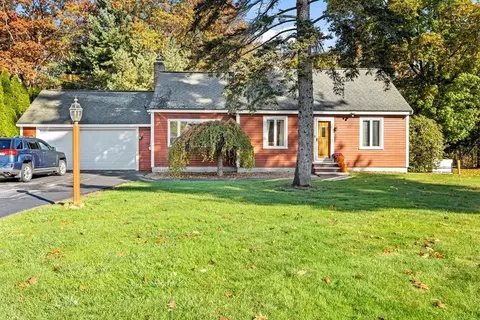 240 Pawtucket Blvd, Tyngsborough, MA 01879