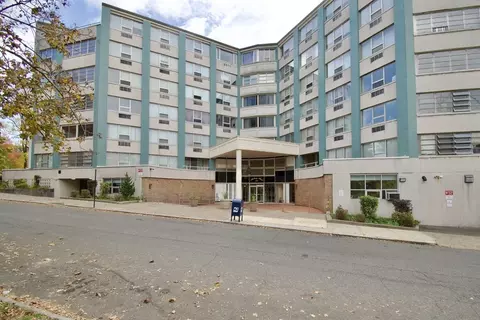 101 Mulberry St #408, Springfield, MA 01105