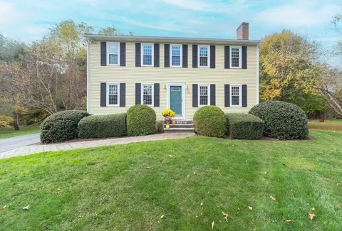 18 Leo Way, East Bridgewater, MA 02333