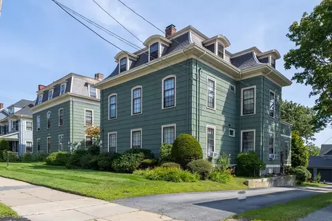 259 Lafayette St #10, Salem, MA 01970