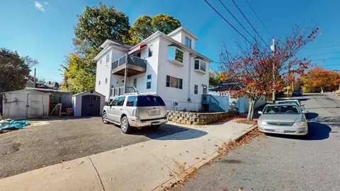 57 Hillside Ave, Beverly, MA 01915