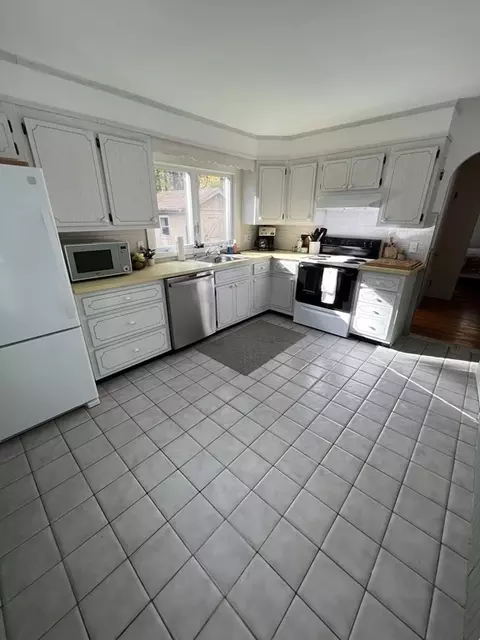 511 Mower St, Worcester, MA 01602 photo 6