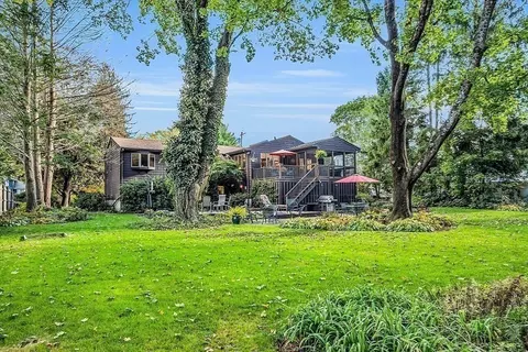 35 Berkeley Rd, Framingham, MA 01701 photo 40
