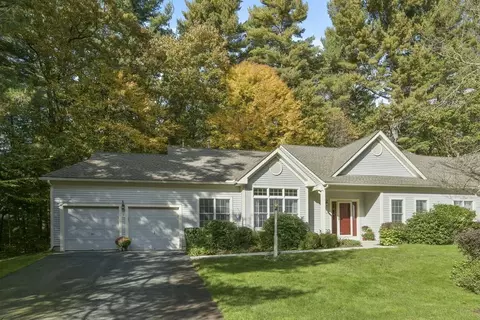 7 Moore Cir #7, Bedford, MA 01730