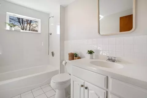 15 Libby Ave, Reading, MA 01867 photo 6