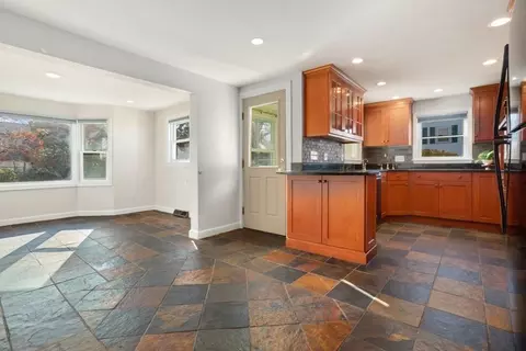 15 Libby Ave, Reading, MA 01867 photo 10