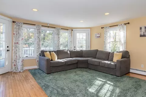 399 Edgell Rd, Framingham, MA 01701 photo 5