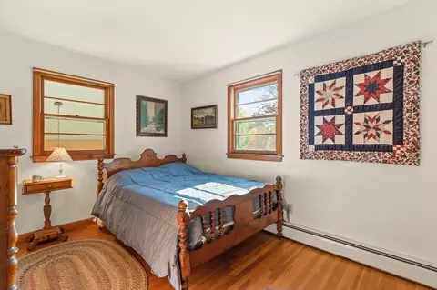5 Mark St, Manchester, MA 01944 photo 9