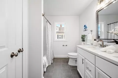 2 Papineau, Worcester, MA 01603 photo 13
