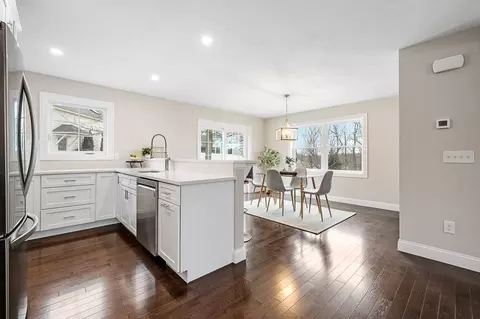 2 Papineau, Worcester, MA 01603 photo 6