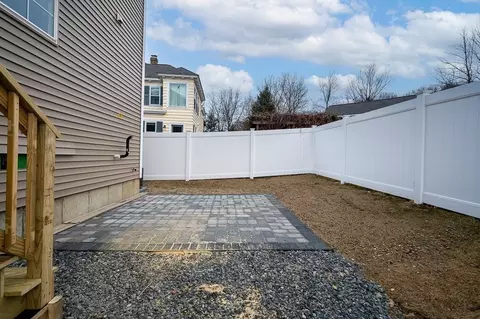 2 Papineau, Worcester, MA 01603 photo 27