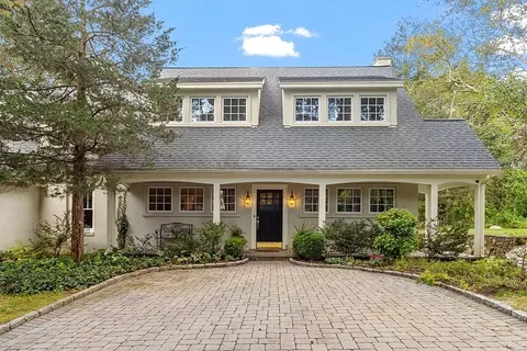 6 Isaac Davis Way, Acton, MA 01720