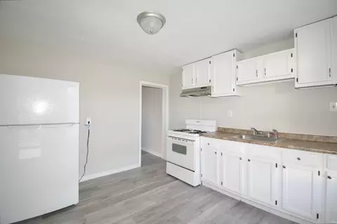 114 William St, Springfield, MA 01105 photo 7