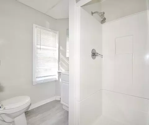 114 William St, Springfield, MA 01105 photo 9