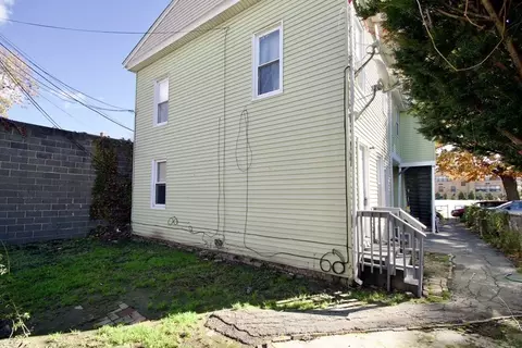 114 William St, Springfield, MA 01105 photo 18