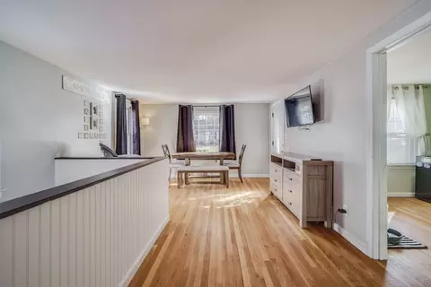 76 Wilshire Rd, Springfield, MA 01118 photo 11