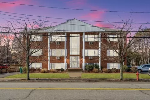 924 Main St #27, Woburn, MA 01801