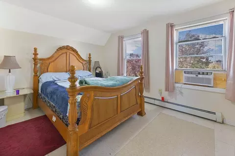 127 Eastern Ave, Springfield, MA 01109 photo 22