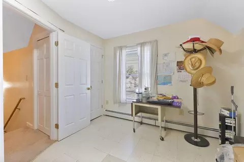 127 Eastern Ave, Springfield, MA 01109 photo 18