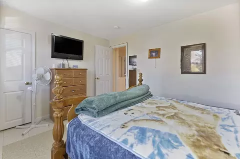 127 Eastern Ave, Springfield, MA 01109 photo 23
