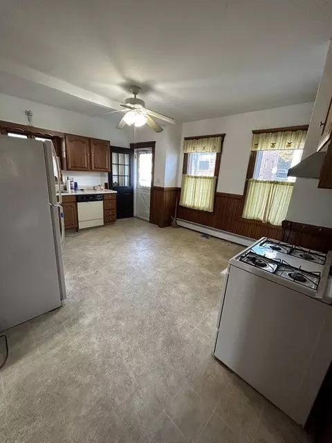 23 Greendale Ave, Worcester, MA 01606 photo 15