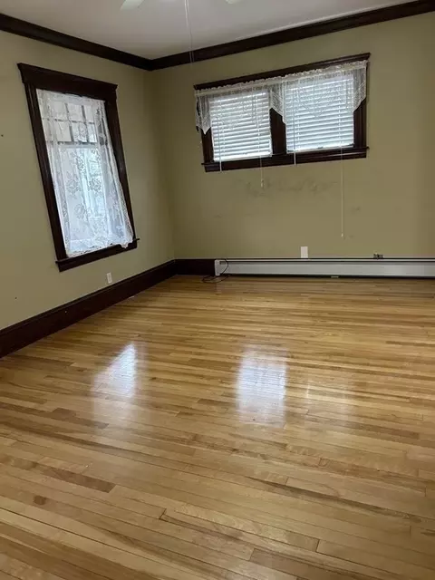 23 Greendale Ave, Worcester, MA 01606 photo 8