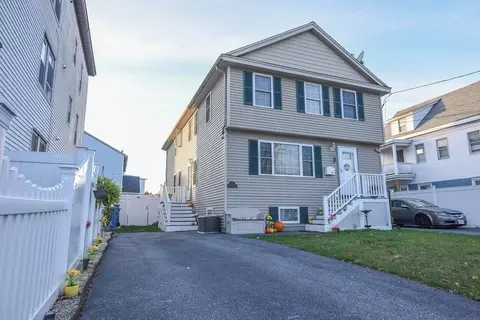 95 Newton St, Lawrence, MA 01843