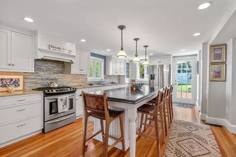 23 Green St, Hingham, MA 02043 photo 10
