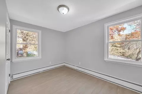 305 Denver St, Springfield, MA 01109 photo 21