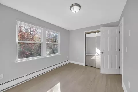 305 Denver St, Springfield, MA 01109 photo 27