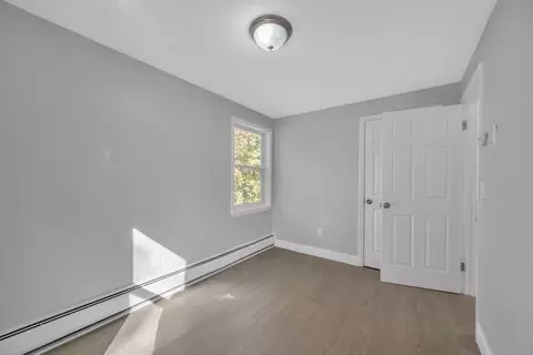 305 Denver St, Springfield, MA 01109 photo 31